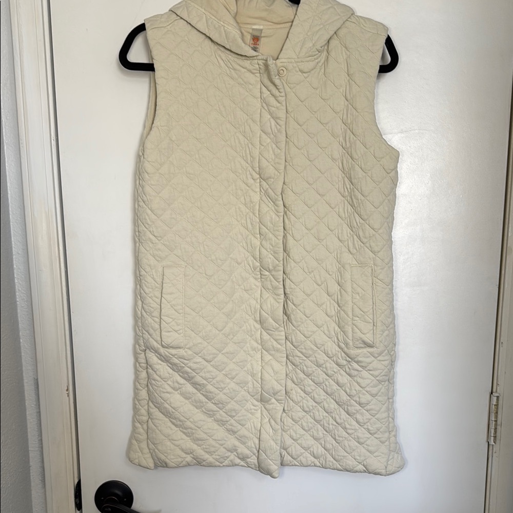 Cream Quilted Hooded Vest